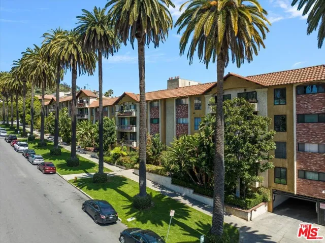 1750 Camino Palmero Street 237, Los Angeles, California 90046