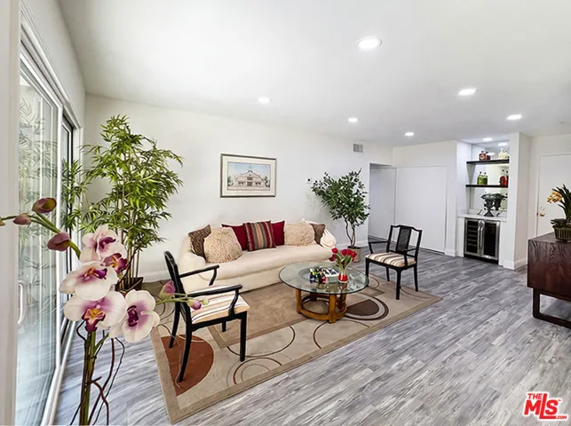 1750 Camino Palmero Street 237, Los Angeles, California 90046