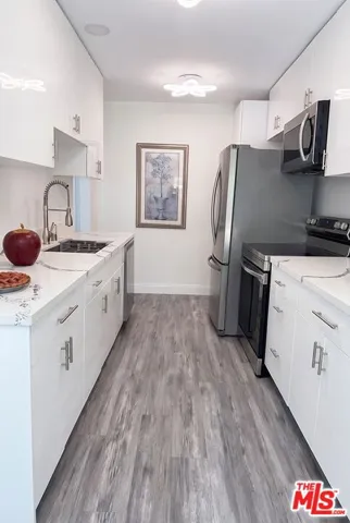 1750 Camino Palmero Street 237, Los Angeles, California 90046