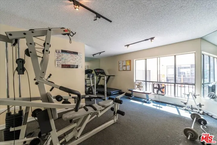 1750 Camino Palmero Street 237, Los Angeles, California 90046