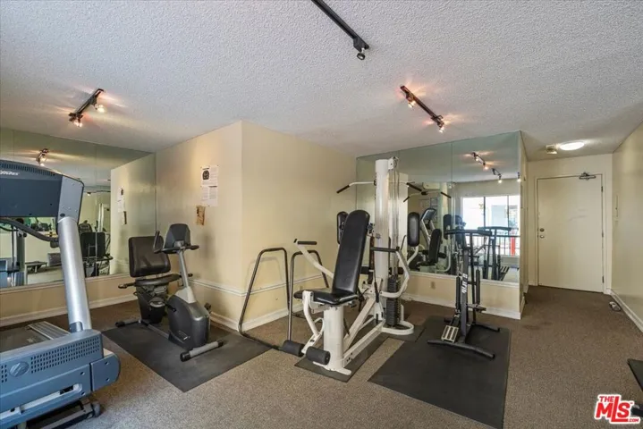 1750 Camino Palmero Street 237, Los Angeles, California 90046