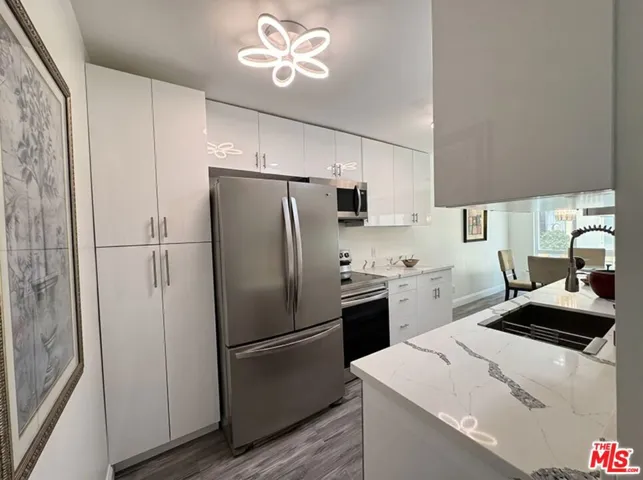 1750 Camino Palmero Street 237, Los Angeles, California 90046