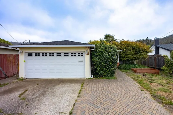 790 Noriega Way, Pacifica, California 94044