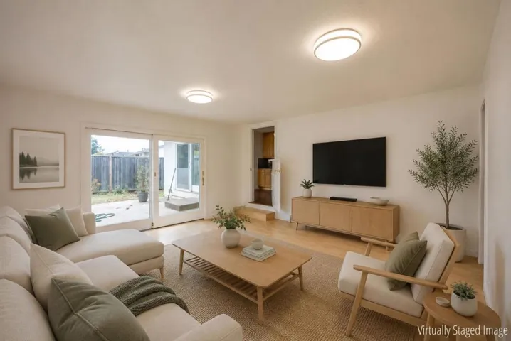 790 Noriega Way, Pacifica, California 94044