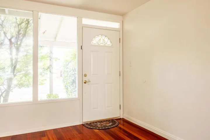 790 Noriega Way, Pacifica, California 94044