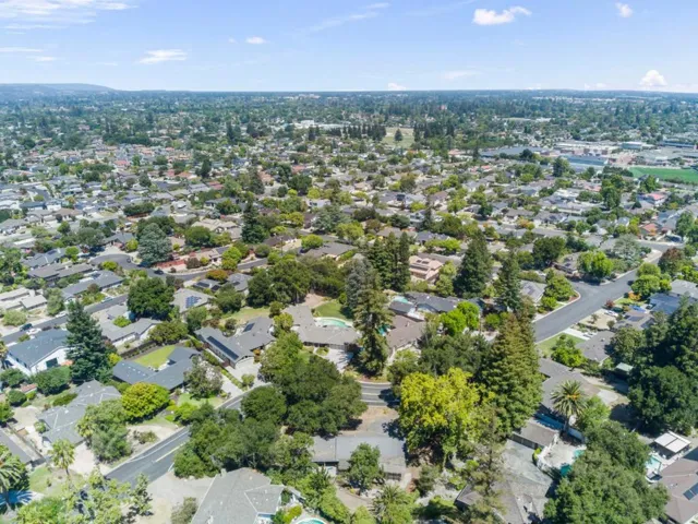11980 Brookglen Drive, Saratoga, California 95070