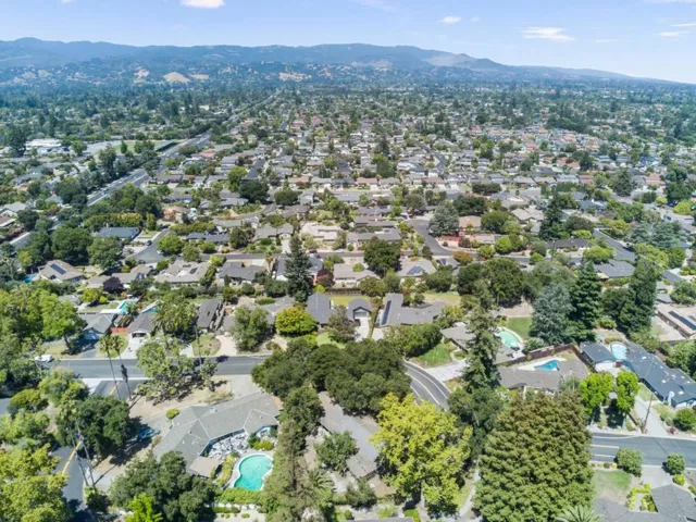 11980 Brookglen Drive, Saratoga, California 95070