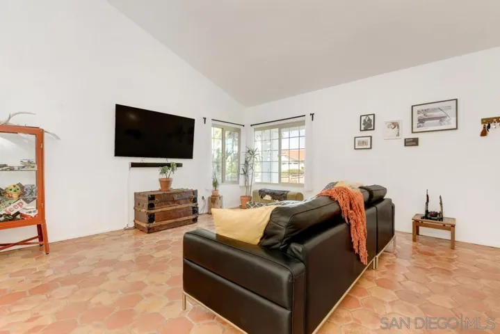 2735 Waterbury Way, Carlsbad, California 92010