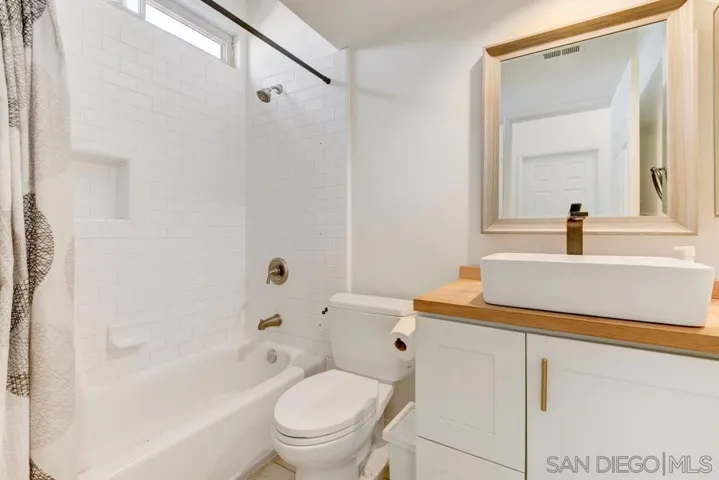 2735 Waterbury Way, Carlsbad, California 92010