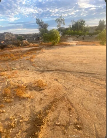 21861 Horseshoe, Nuevo, California 92567