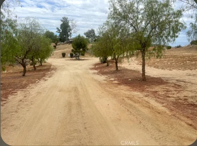 21861 Horseshoe, Nuevo, California 92567
