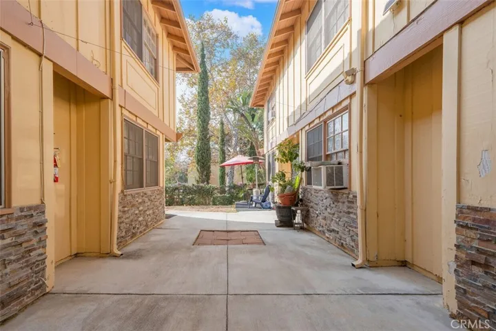 646 S Grand Street, Orange, California 92866