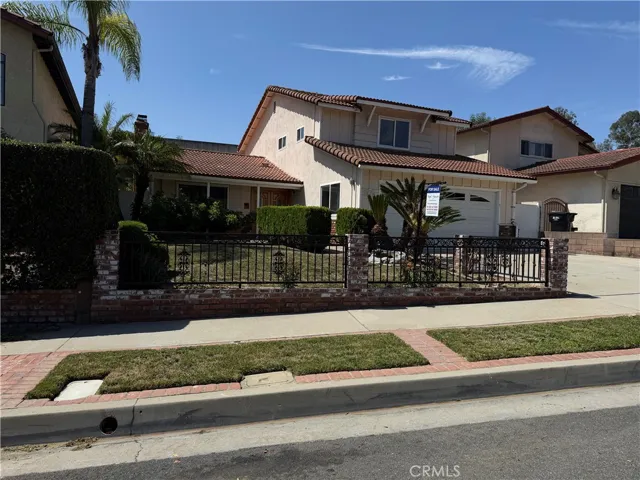 519 Ellingbrook, Montebello, California 90640