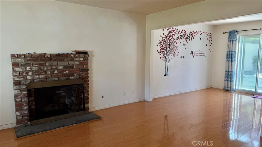519 Ellingbrook, Montebello, California 90640
