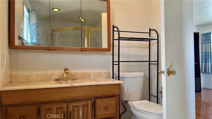 519 Ellingbrook, Montebello, California 90640