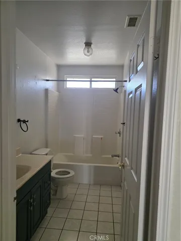 Full Hall Bathroom
