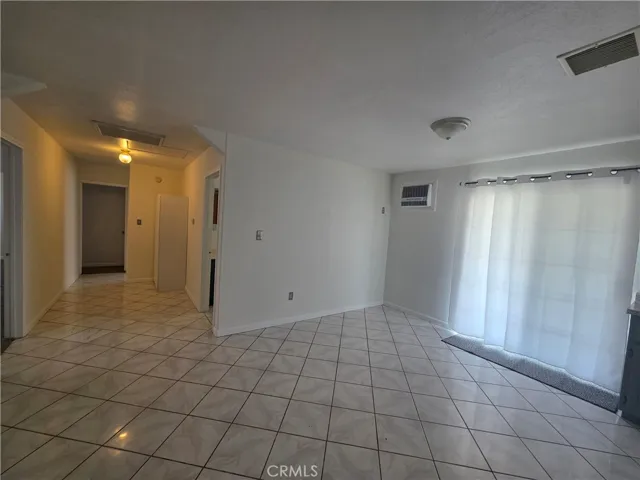 Dining Area/Hallway
