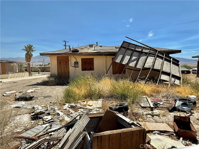 84372 8th Street, Trona, California 93562