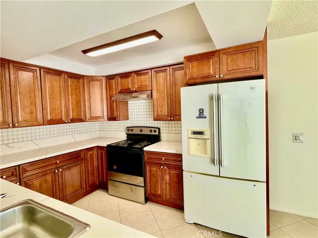 139 E Cypress, Redlands, California 92373