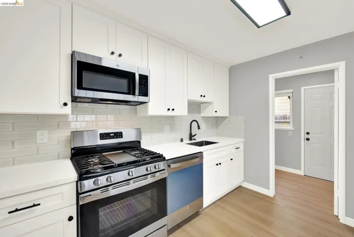 1043 47th St, Emeryville, California 94608