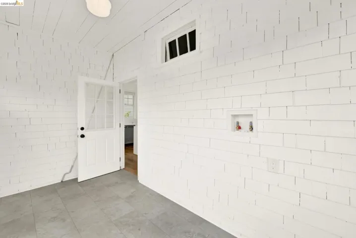 1043 47th St, Emeryville, California 94608