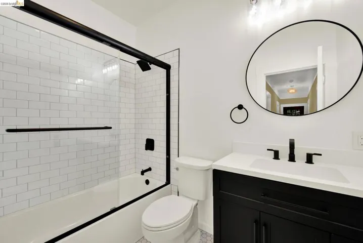 1043 47th St, Emeryville, California 94608