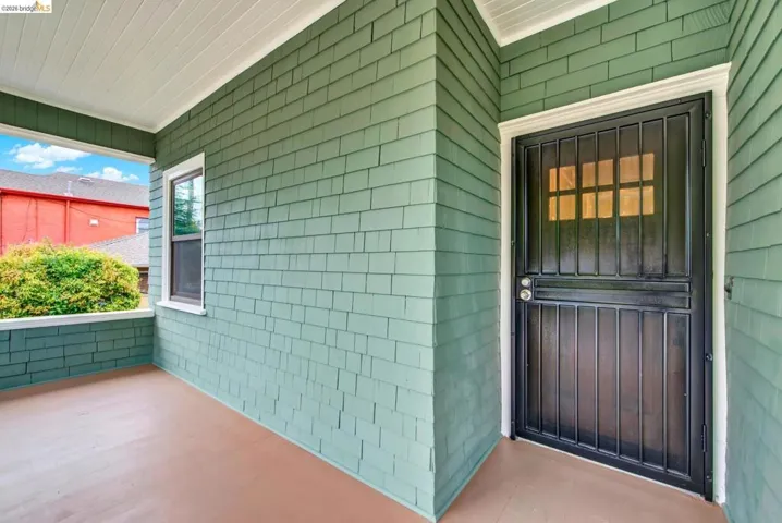 1043 47th St, Emeryville, California 94608