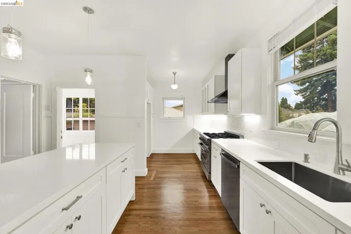 1043 47th St, Emeryville, California 94608