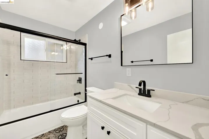 1043 47th St, Emeryville, California 94608