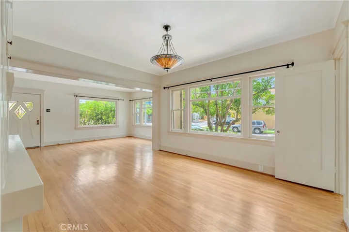 351 Newport Avenue, Long Beach, California 90814