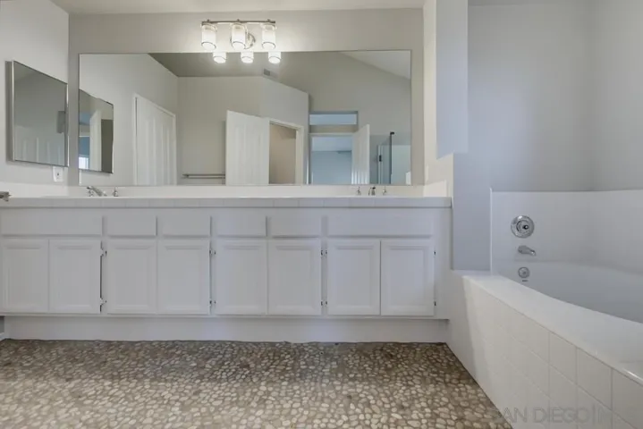 7130 Calabria Ct E, San Diego, California 92122