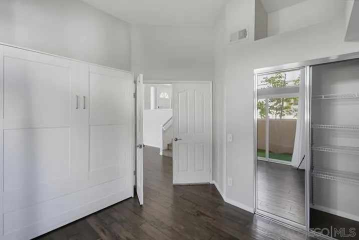 7130 Calabria Ct E, San Diego, California 92122