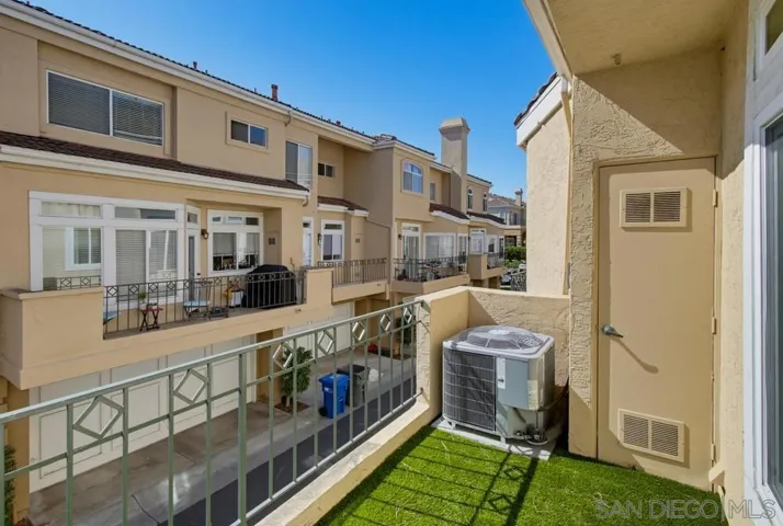 7130 Calabria Ct E, San Diego, California 92122