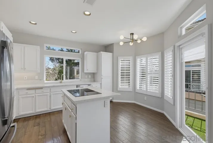 7130 Calabria Ct E, San Diego, California 92122