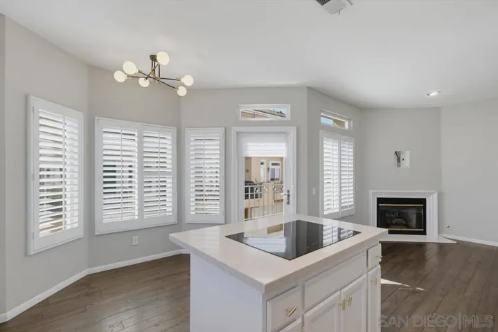 7130 Calabria Ct E, San Diego, California 92122