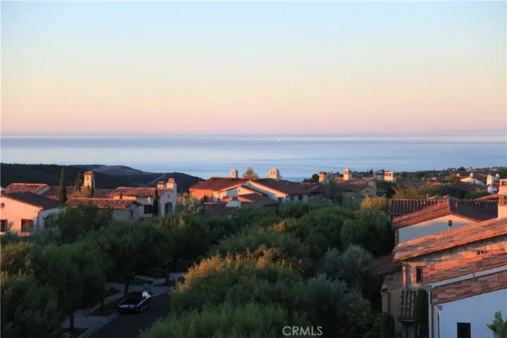 12 Gentle Breeze, Newport Coast, California 92657