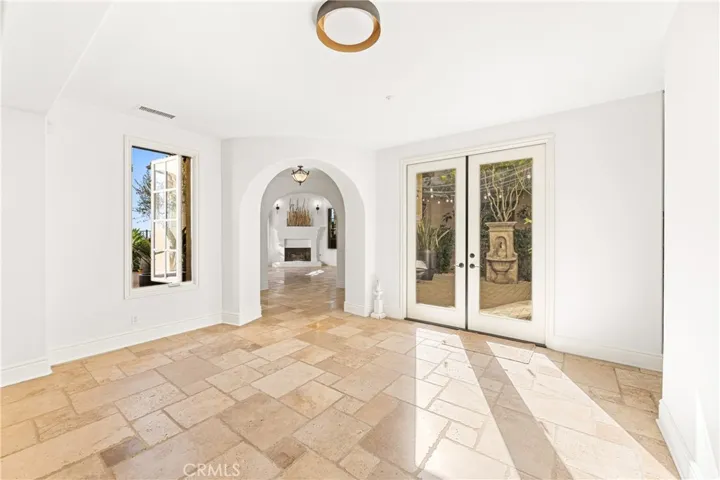 12 Gentle Breeze, Newport Coast, California 92657
