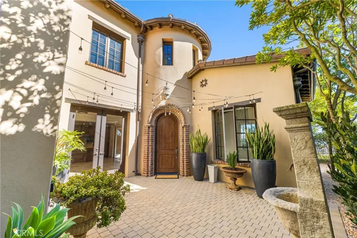 12 Gentle Breeze, Newport Coast, California 92657