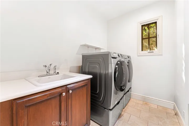12 Gentle Breeze, Newport Coast, California 92657