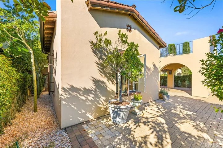 12 Gentle Breeze, Newport Coast, California 92657