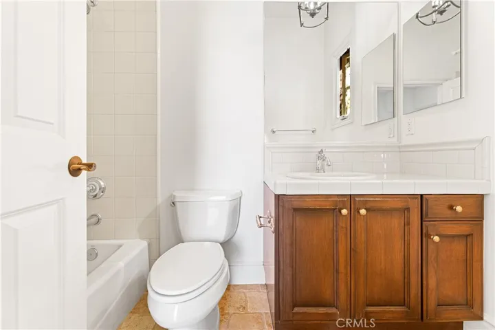 12 Gentle Breeze, Newport Coast, California 92657