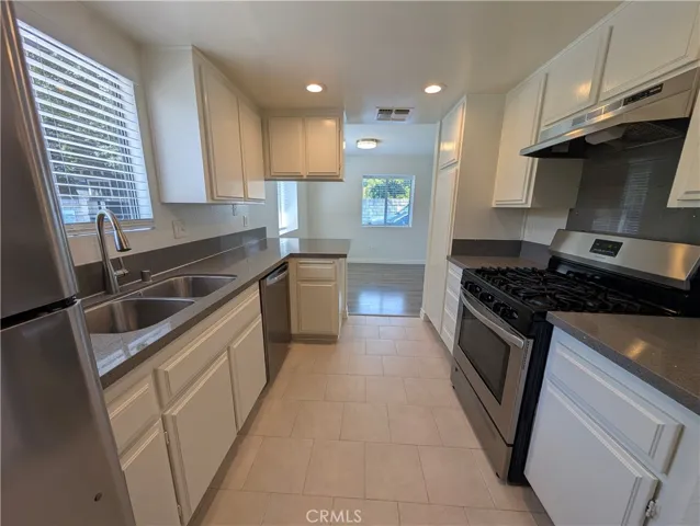 529 E Colorado Boulevard D, Monrovia, California 91016