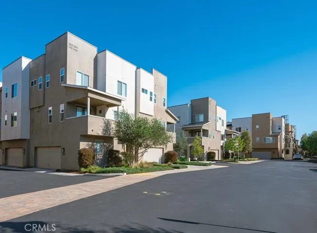 2825 Lily Lane, El Monte, California 91733