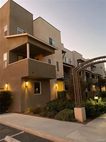 2825 Lily Lane, El Monte, California 91733