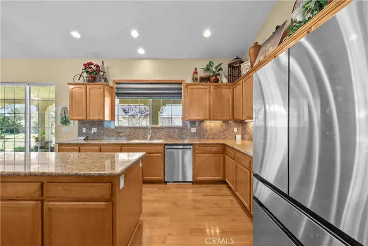 239 Hawk Lane, Palmdale, California 93551