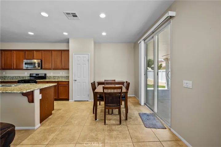 3033 Trousdale Drive, Lancaster, California 93536