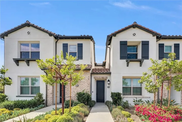 220 Ashby, Irvine, California 92618
