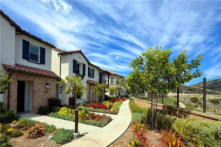 220 Ashby, Irvine, California 92618