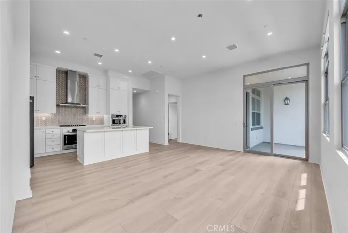 220 Ashby, Irvine, California 92618