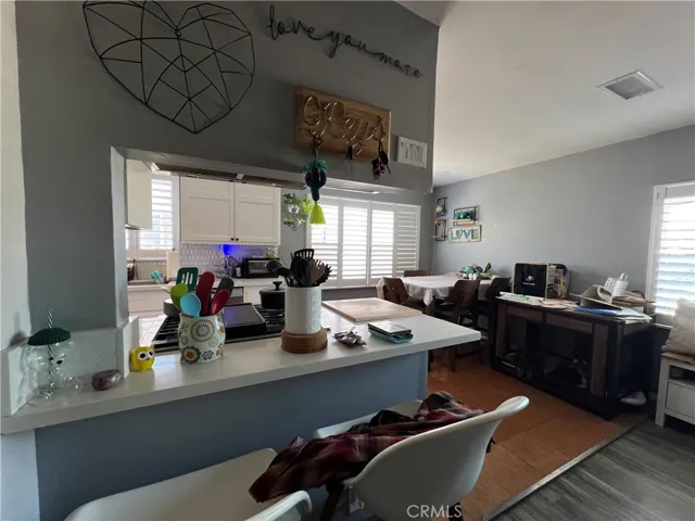 21011 Wardham, Lakewood, California 90715